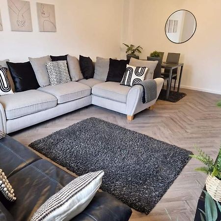 Apartamento Cosy At The Castle Carrickfergus Exterior foto